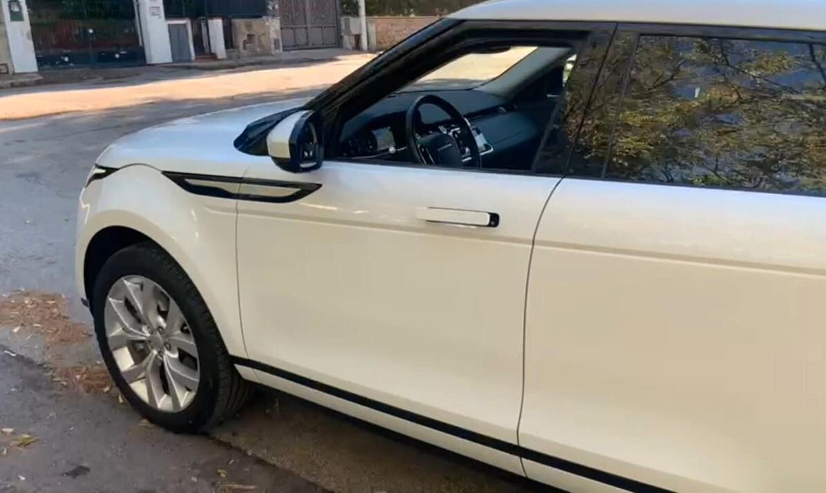 Land Rover Range Evoque 2.0D I4-L.Flw 150CV AWD Auto R-Dynamic SE