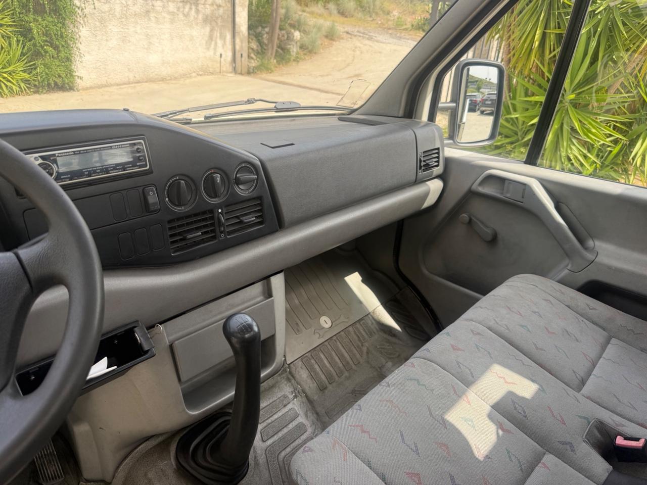Volkswagen LT 46 2.5 TDI furgone cassonato