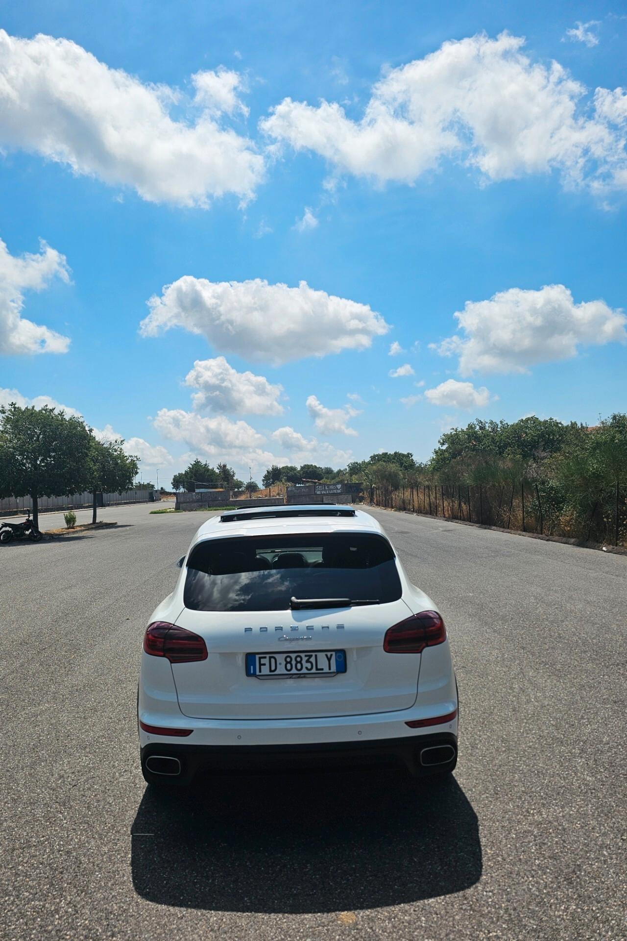 Porsche Cayenne 3.0 Diesel Platinum Edition Tetto Apribile EURO6