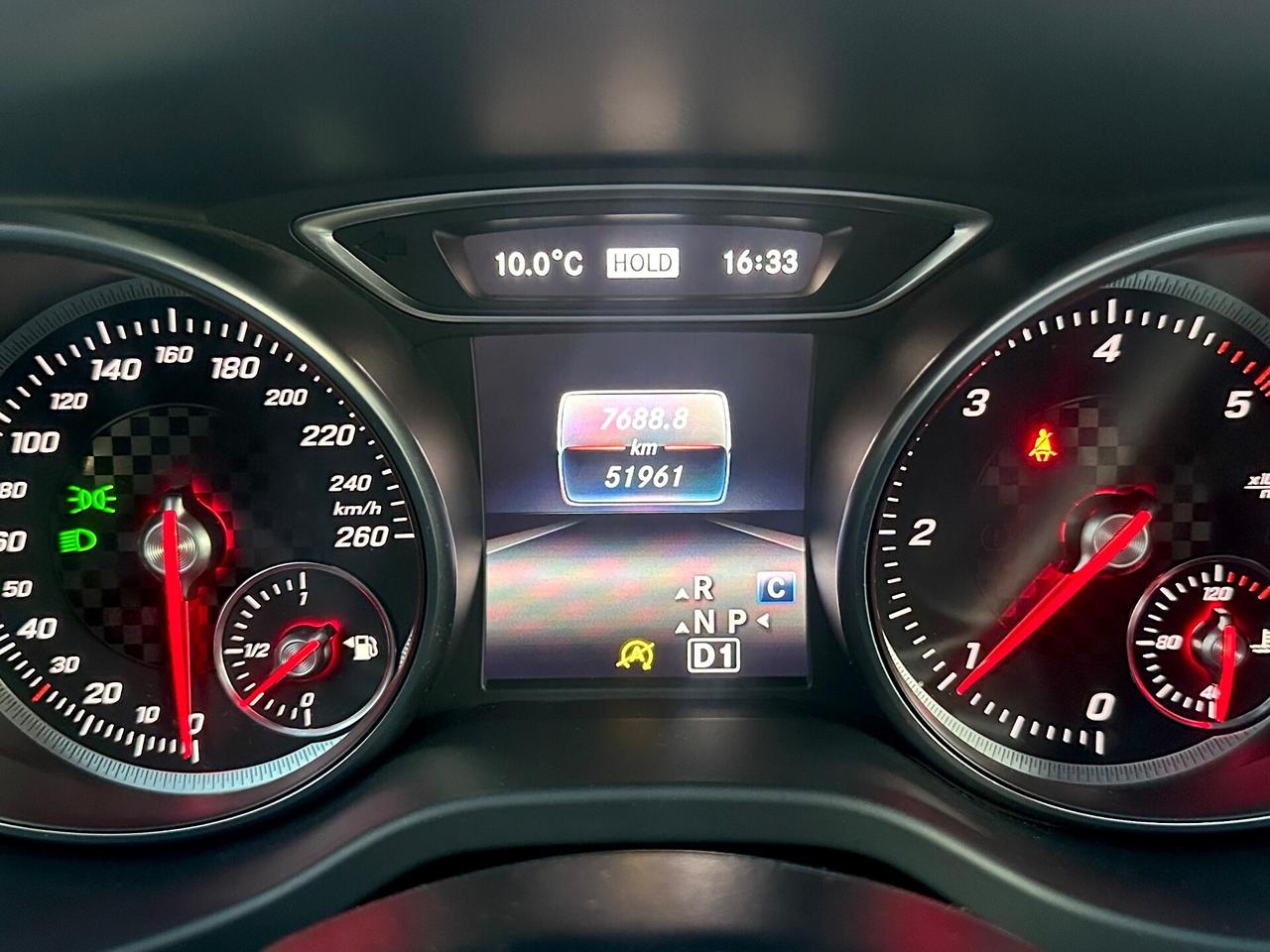 Mercedes-benz A 200 d Automatic Sport Edition White Cream UNIPRO UFF Permute e Rate