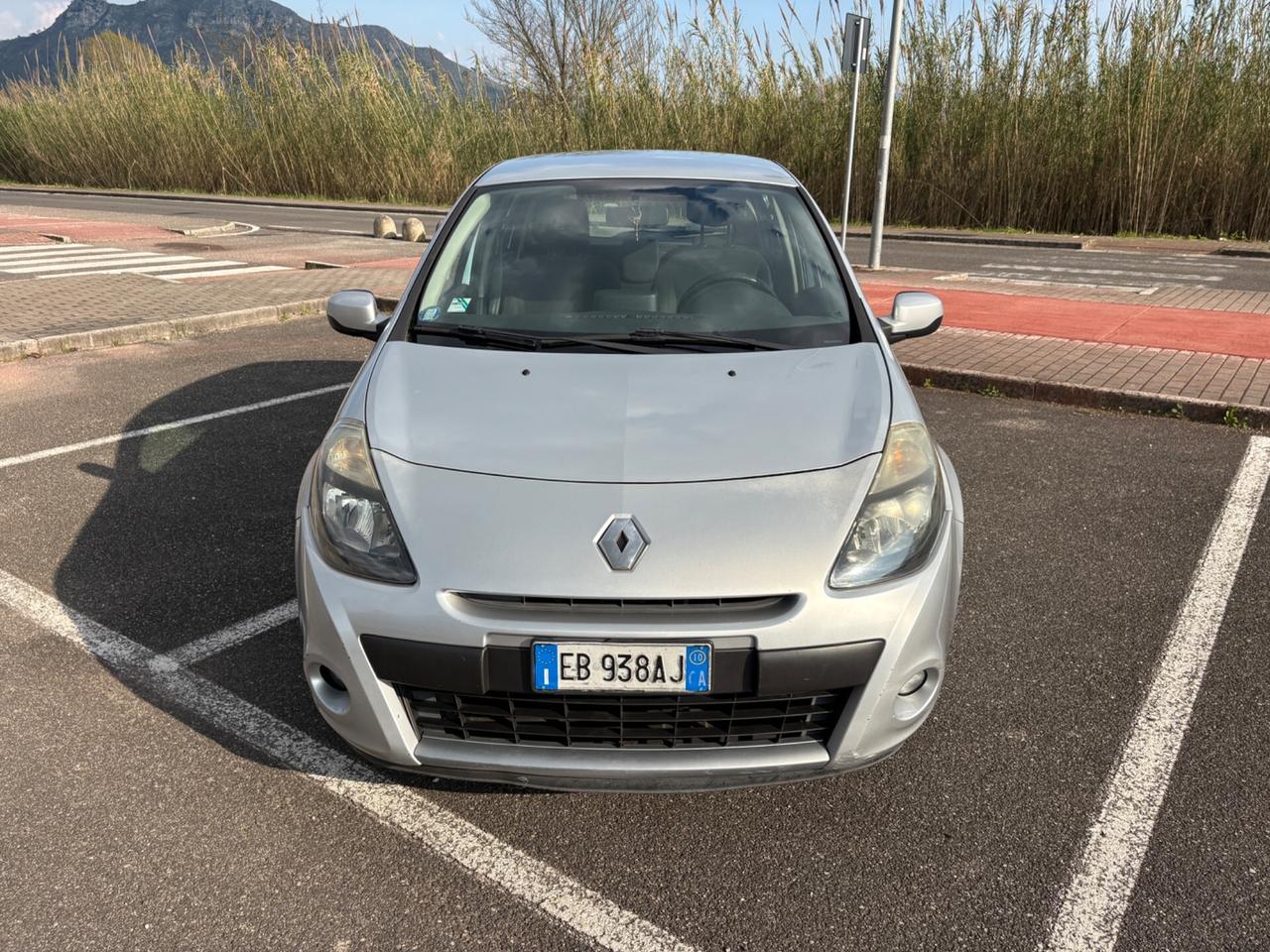 Renault Clio 1.1 BENZ/GPL*2010*NAVIGATORE*GPL2030