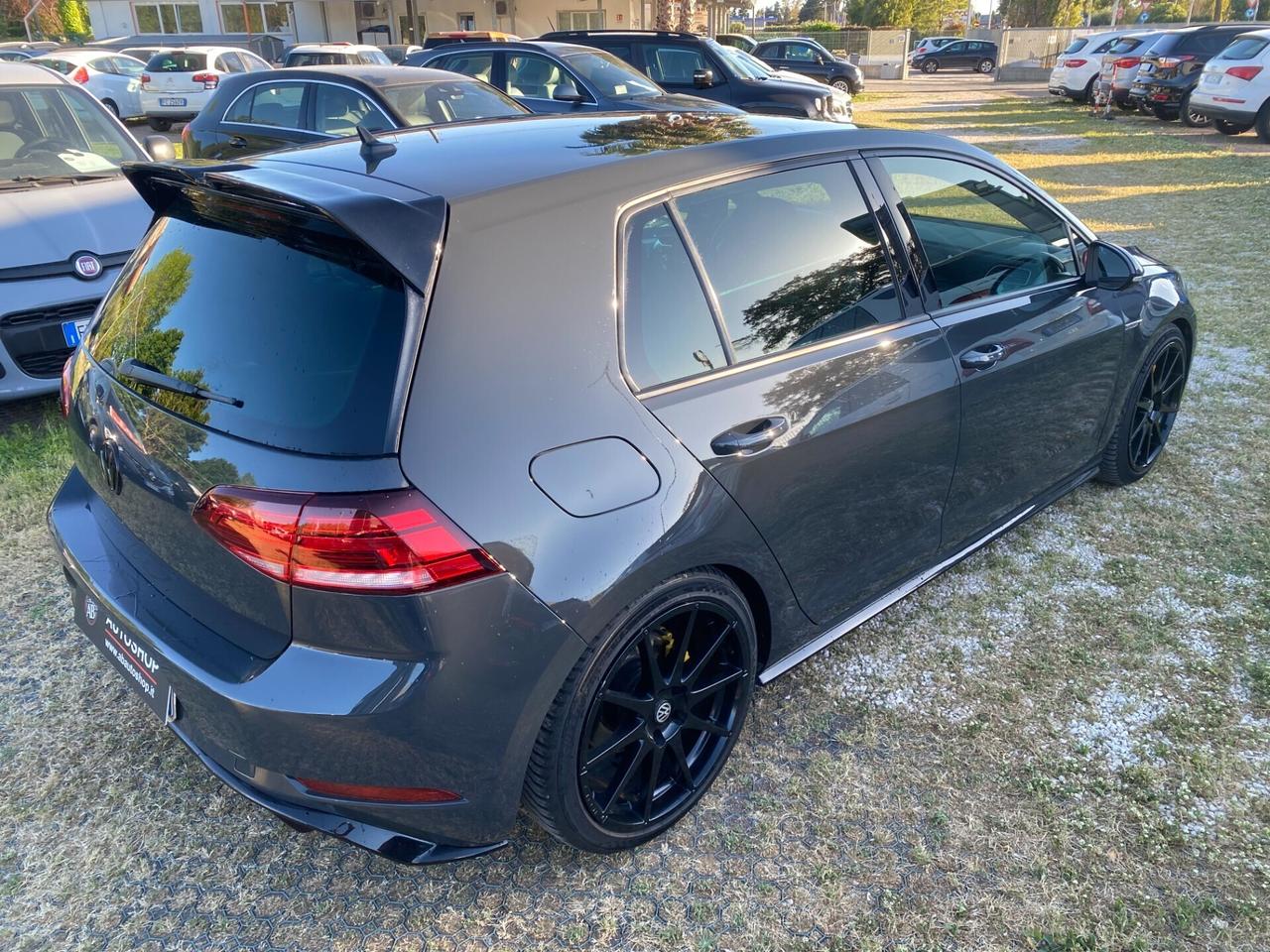 VOLKSWAGEN - Golf - 1.5 TSI 150CV EVO ACT DSG R-Line - FINANZIABILE