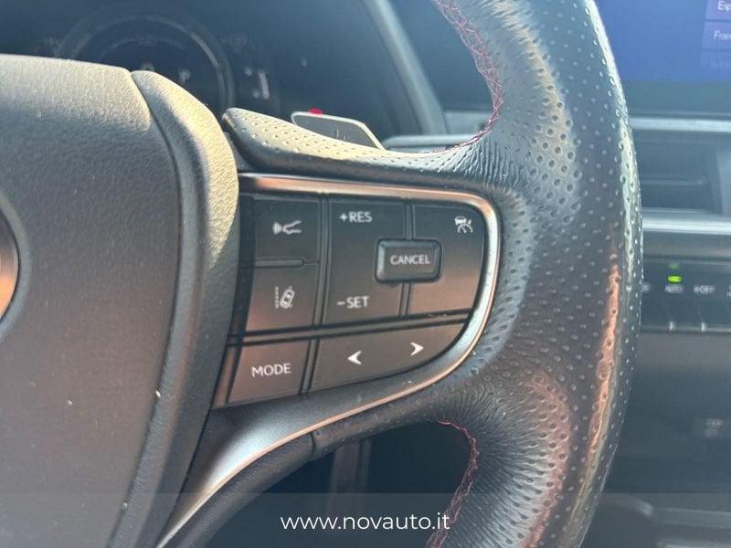 Lexus UX UX 250h 2.0 F Sport 2wd cvt
