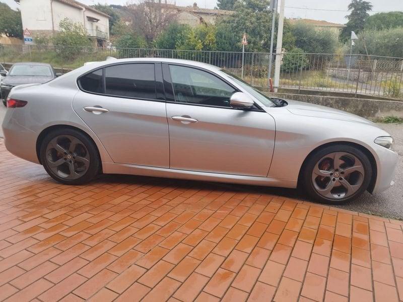 Alfa Romeo Giulia Giulia 2.2 Turbodiesel 180 CV Super