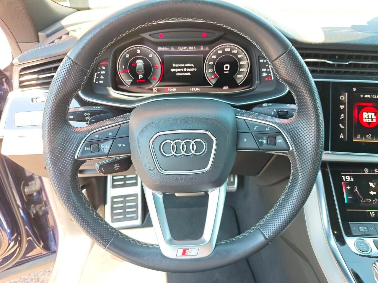 AUDI Q8 Q8 50 TDI 286 CV quattro tiptronic Sport
