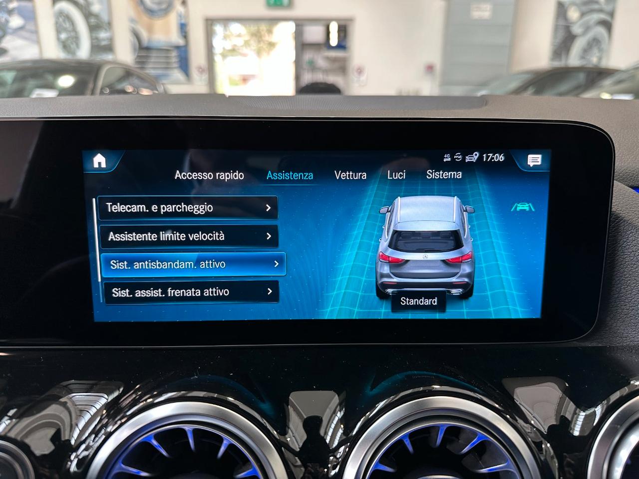 Mercedes GLA 200 d Sport Plus auto-LED-18"-Camera-Carplay-IVA