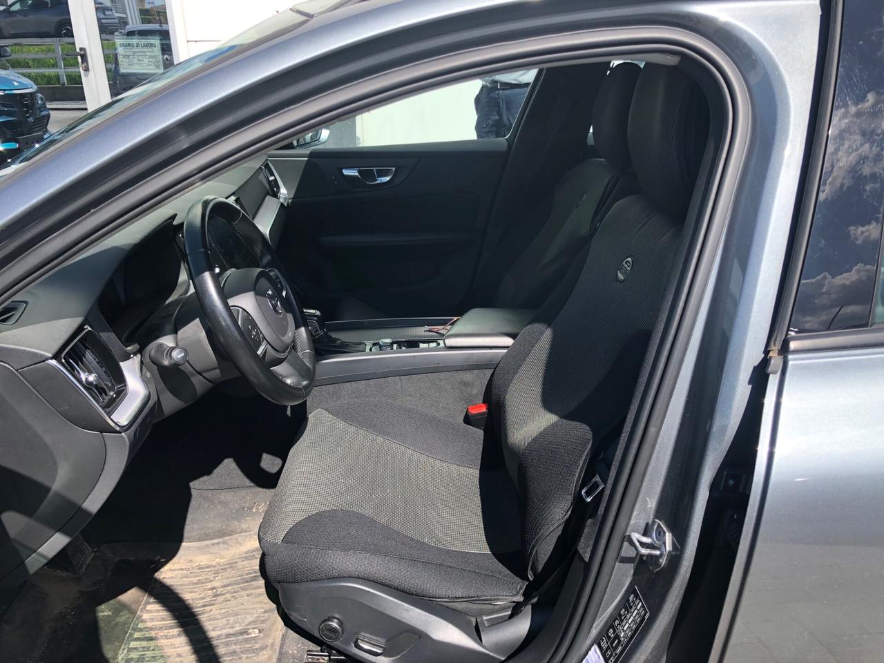 Volvo V60 D4 Geartronic Business Plus