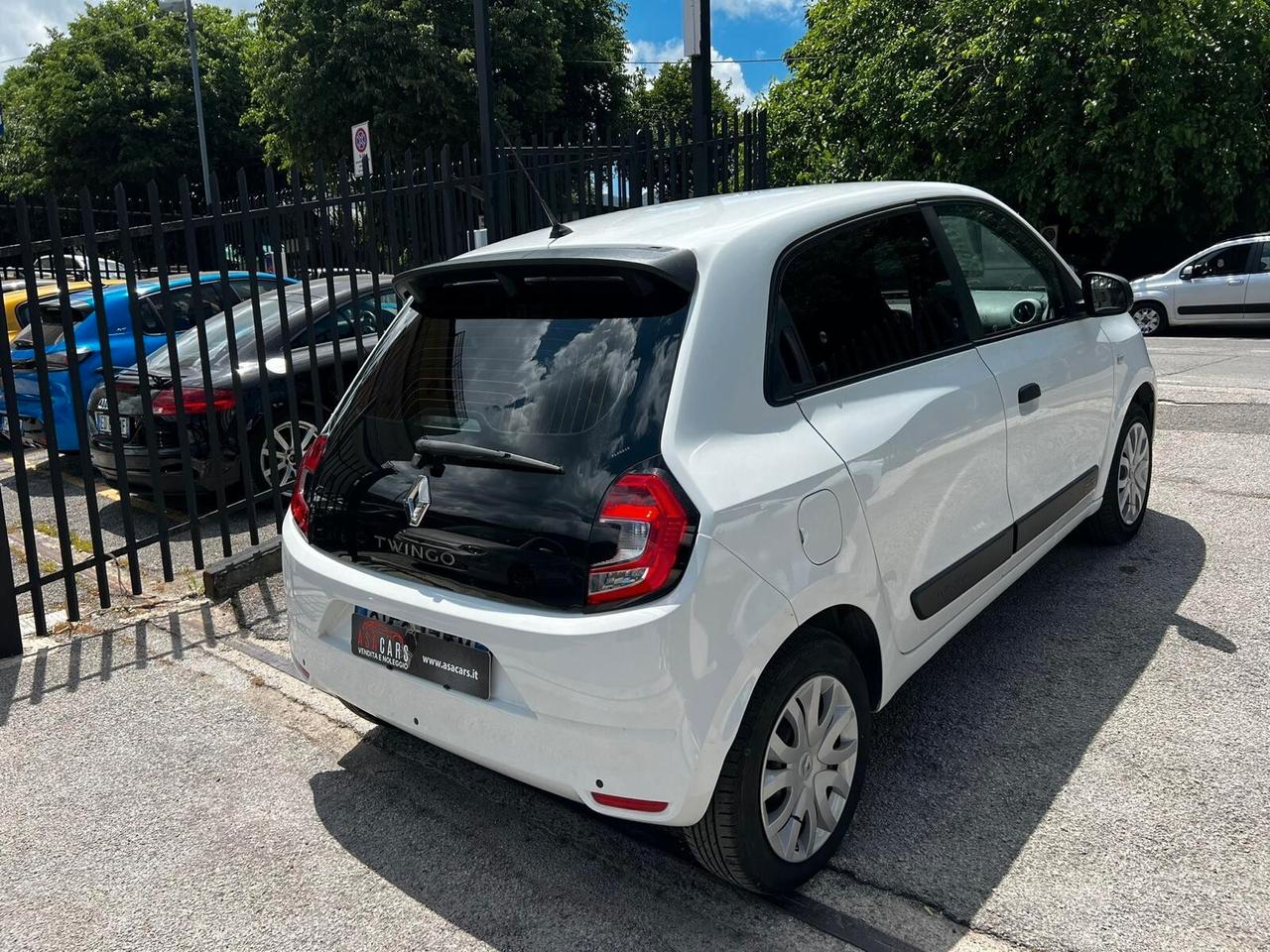 Renault Twingo SCe URBAN NIGHT 65cv