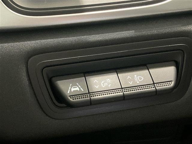 RENAULT Captur 1.6 E-Tech hybrid Zen 145cv auto