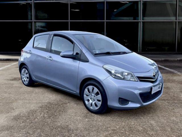 TOYOTA Yaris 1.0 BENZ 69 CV 5 porte Lounge OK NEOPATENTATI
