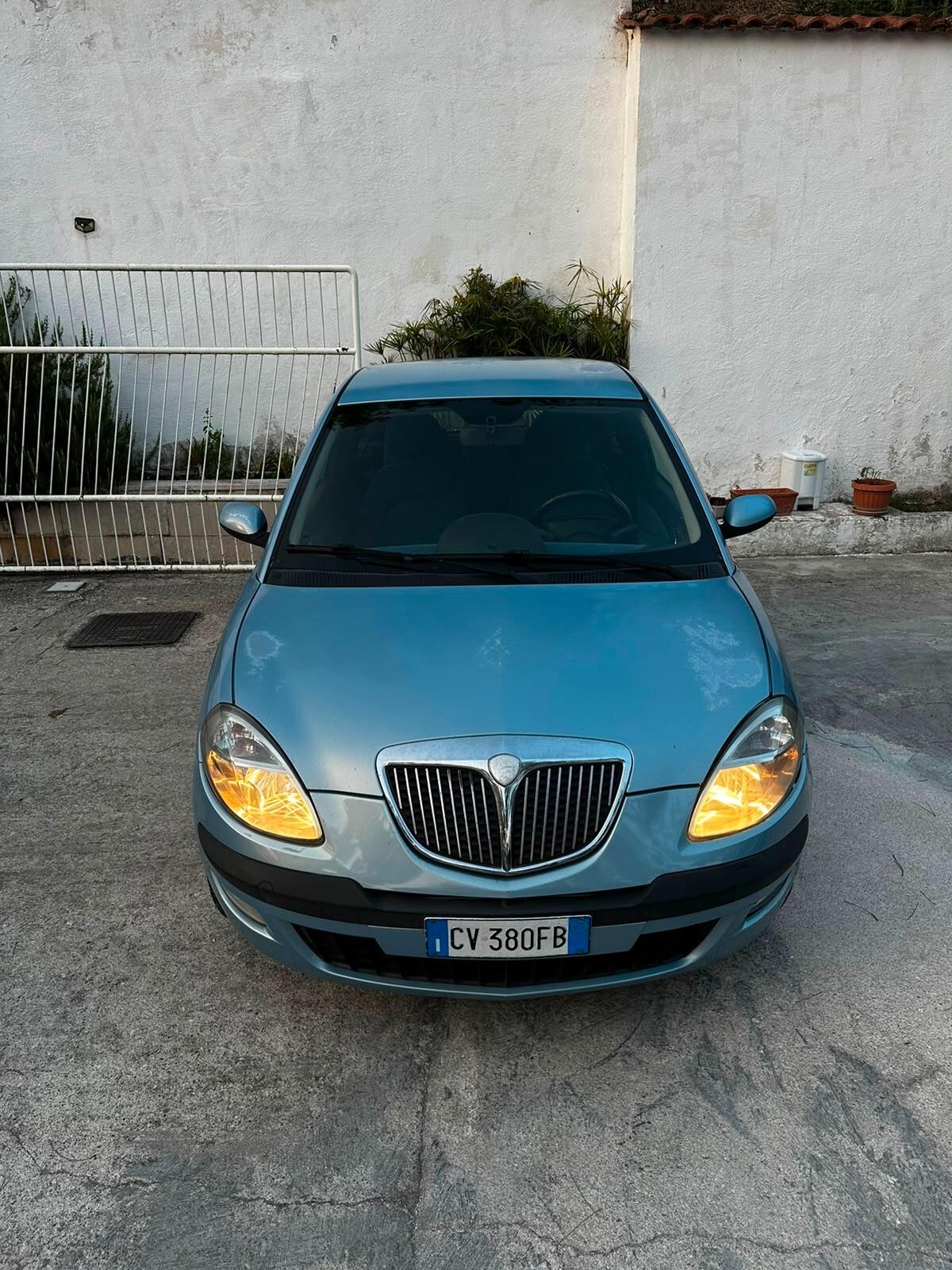 Lancia Ypsilon 1.3 Multijet 16V Argento