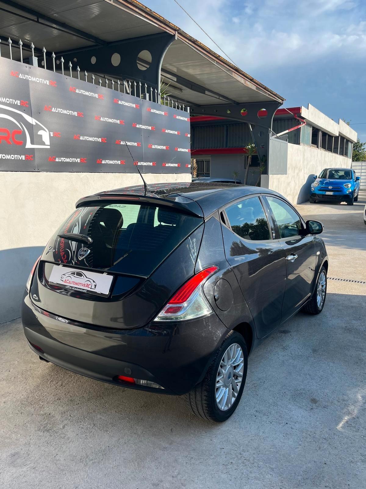 Lancia Ypsilon 1.3 MJT 16V 95 CV 5 porte S&S Gold