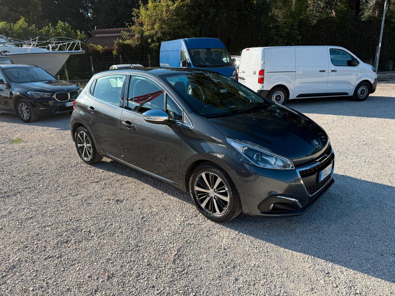 Peugeot 208 BlueHDi 100 5 porte Allure