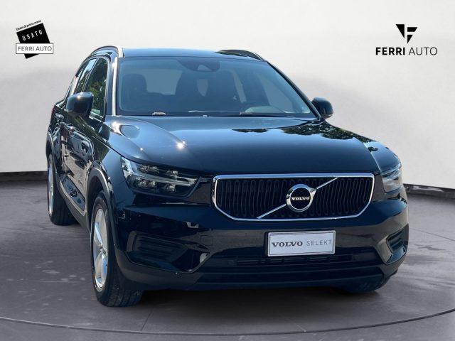 VOLVO XC40 T2 Geartronic Momentum Core