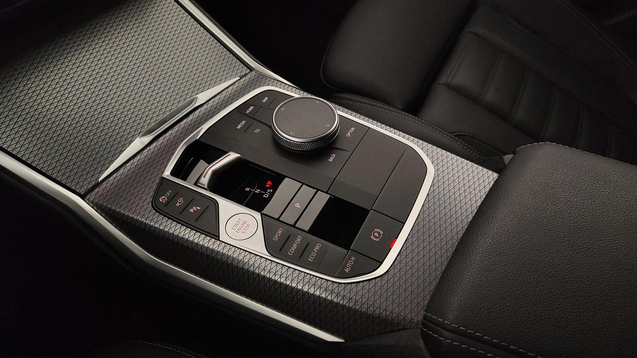 BMW Serie 3 G21 2022 Touring - 320d Touring mhev 48V xdrive MSport Pro auto