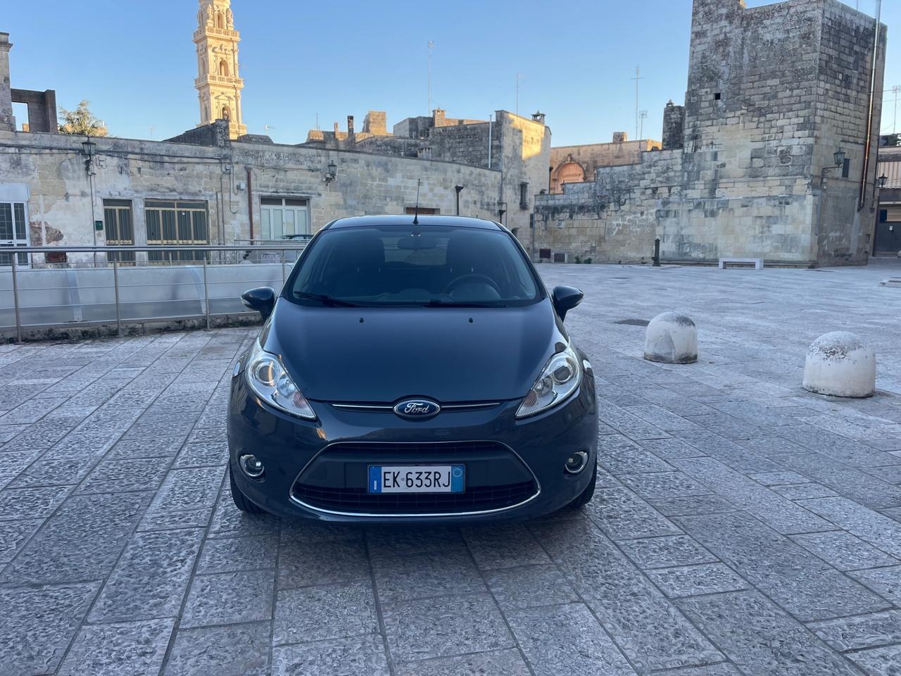 Ford Fiesta 1.4 TDCi 70CV 5 porte Titanium
