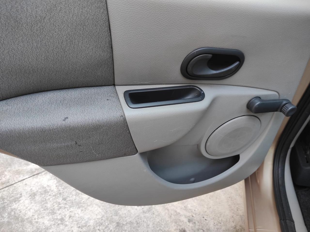 Renault Modus 1.1 benzina Luxe Privilège