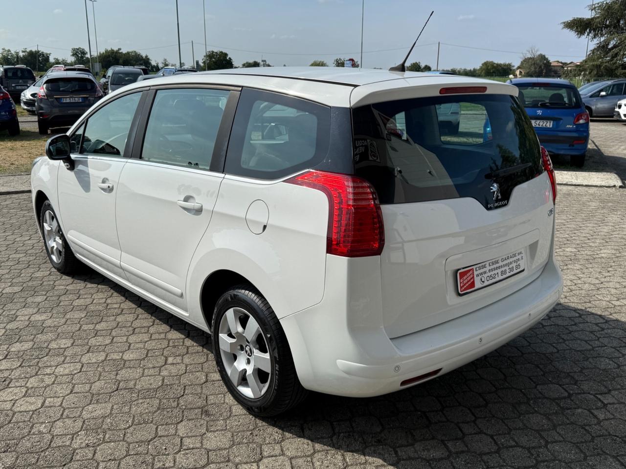 Peugeot 5008 BlueHDi 120 EAT6 S&S Active