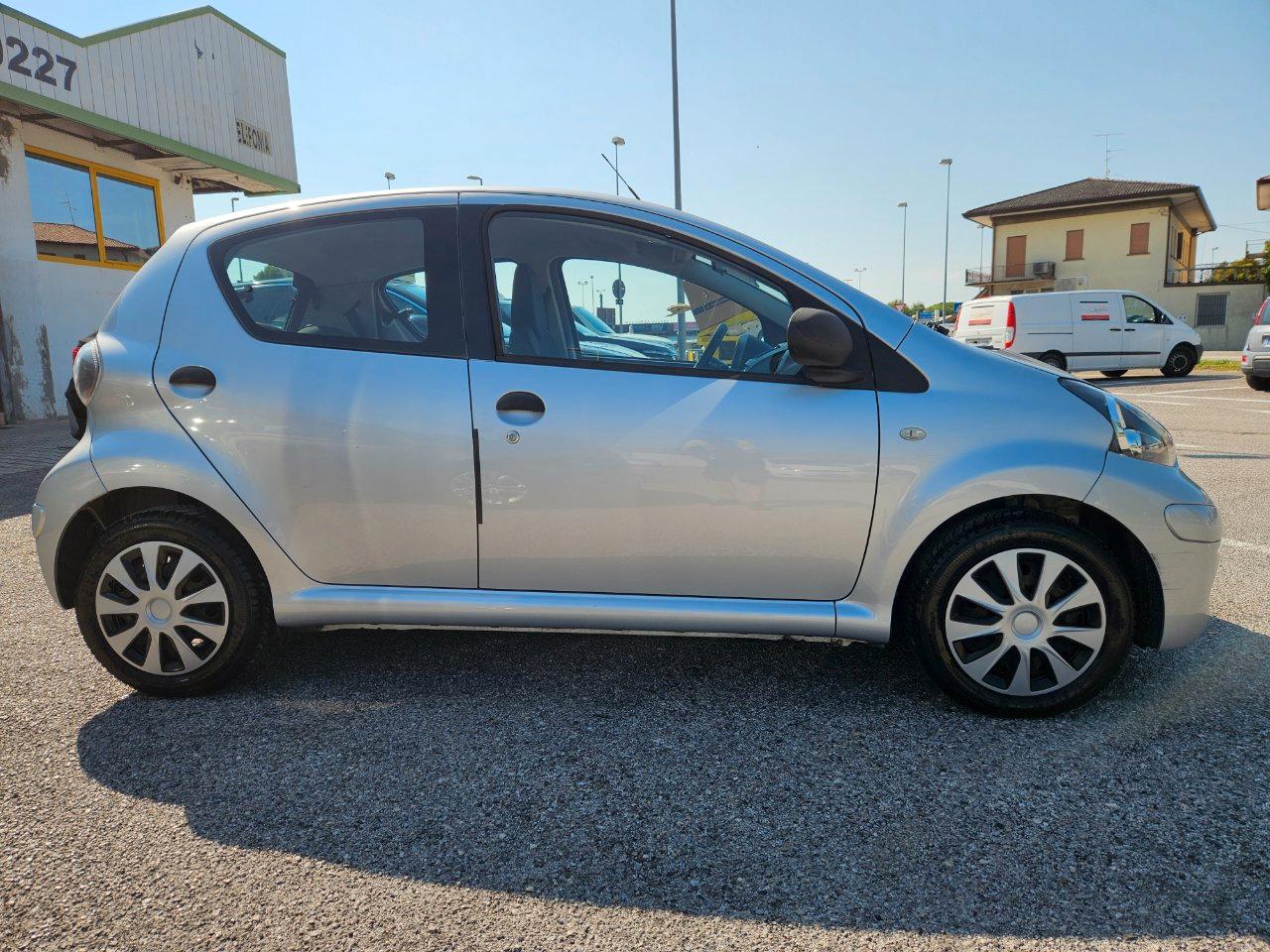 Toyota Aygo 5 Porte Aygo 5p 1.0 FL