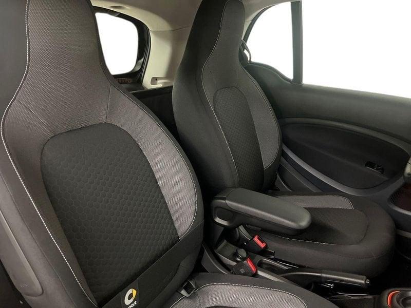 smart fortwo fortwo EQ Pulse 22kW