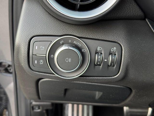 ALFA ROMEO Giulia 2.2 160 CV AT8 Executive Ambient Lighting/adaptive