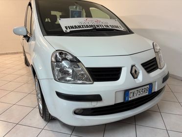 Renault Modus 1.2 16V Luxe Dynamique