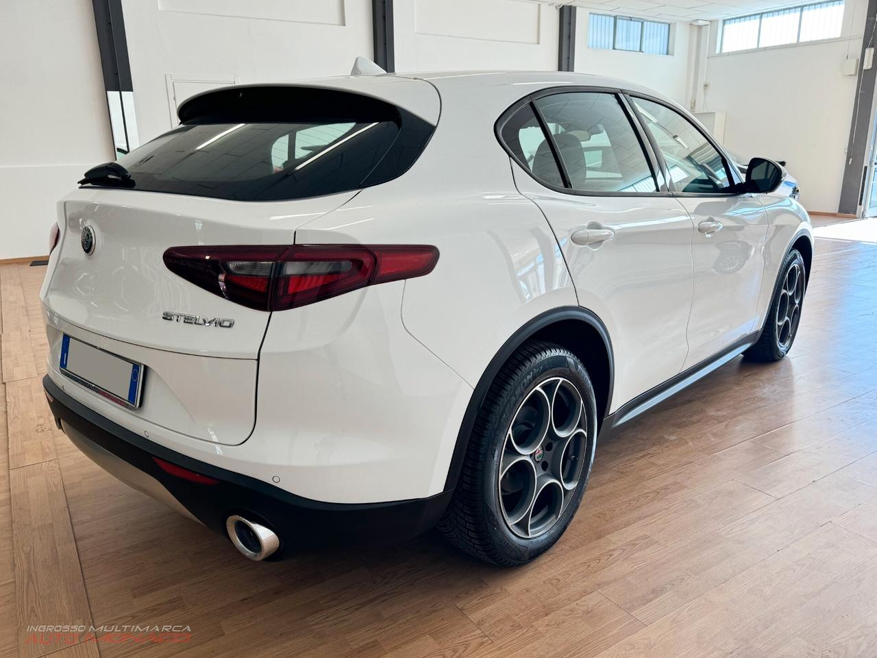 Alfa Romeo Stelvio 2.2 TD 190CV AT8 Super 2019