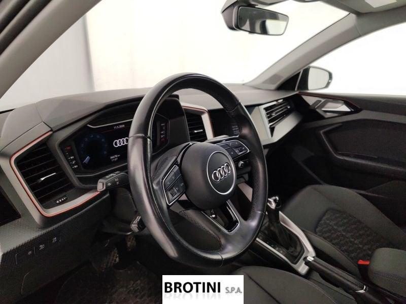 Audi A1 Sportback 35 TSI Allstreet S Tronic Identity Contrast