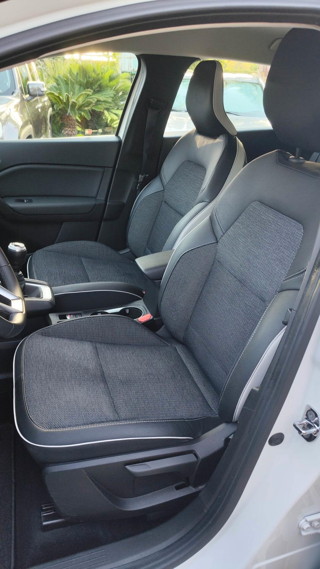 Renault Captur Blue dCi 95 CV Intens