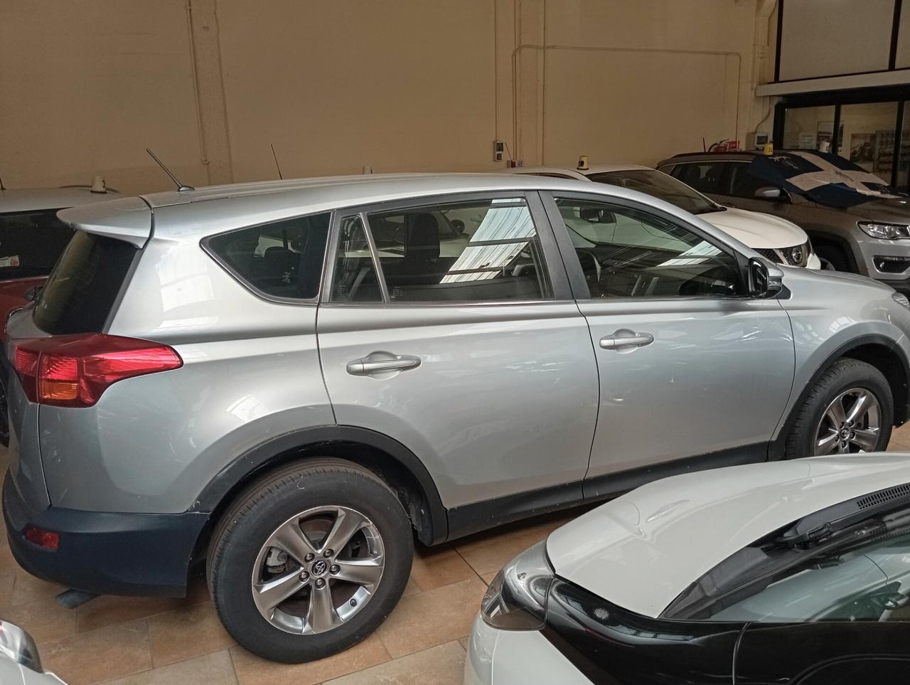 Toyota RAV 4 RAV4 2.0 D-4D 2WD Permute