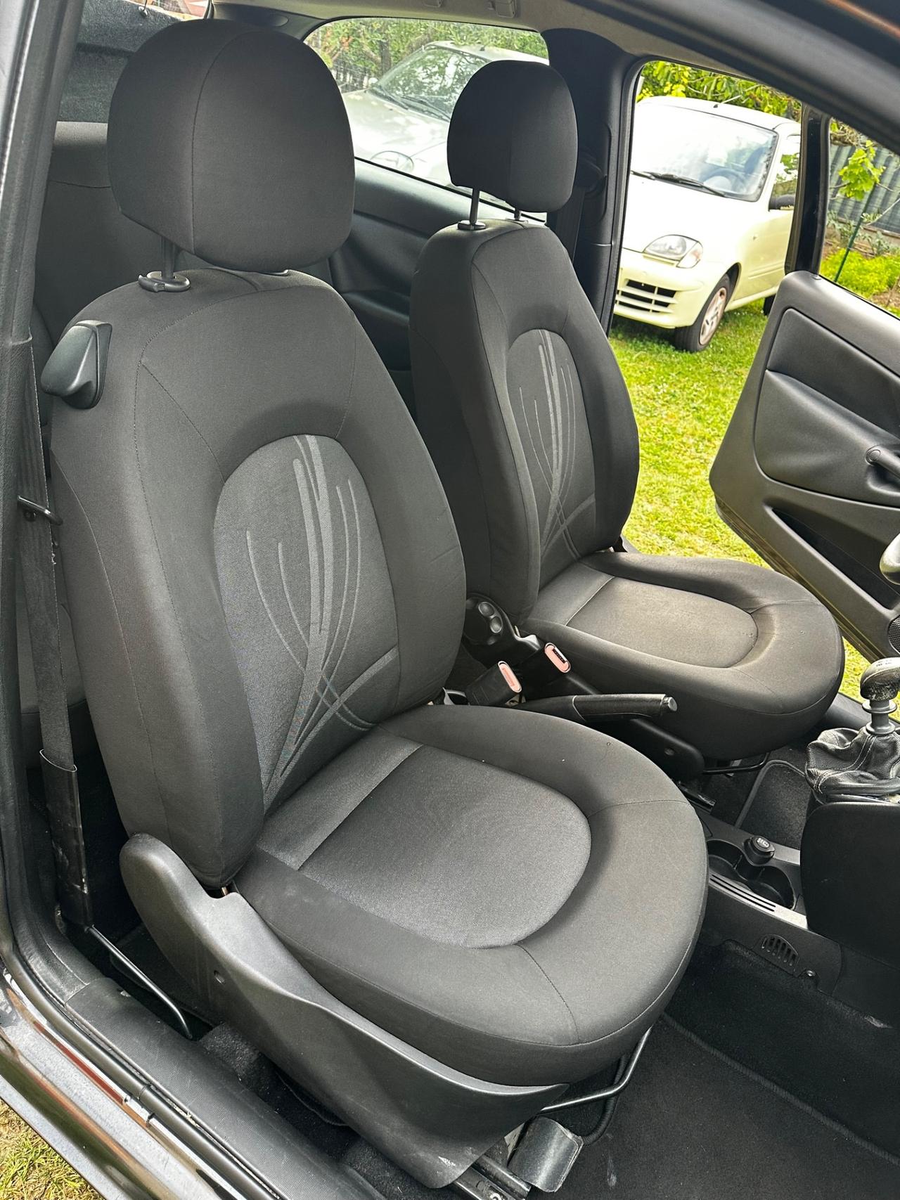 Lancia Ypsilon 1.2 69 CV Platinum 80.000km !