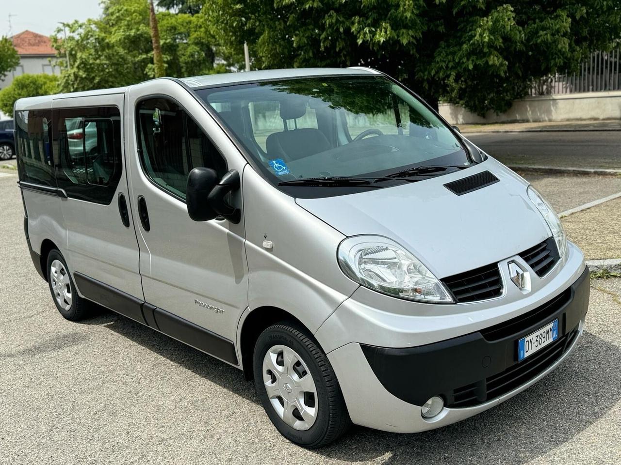Renault Trafic T27 2.0 dCi/115 PC-TN Passenger Confort