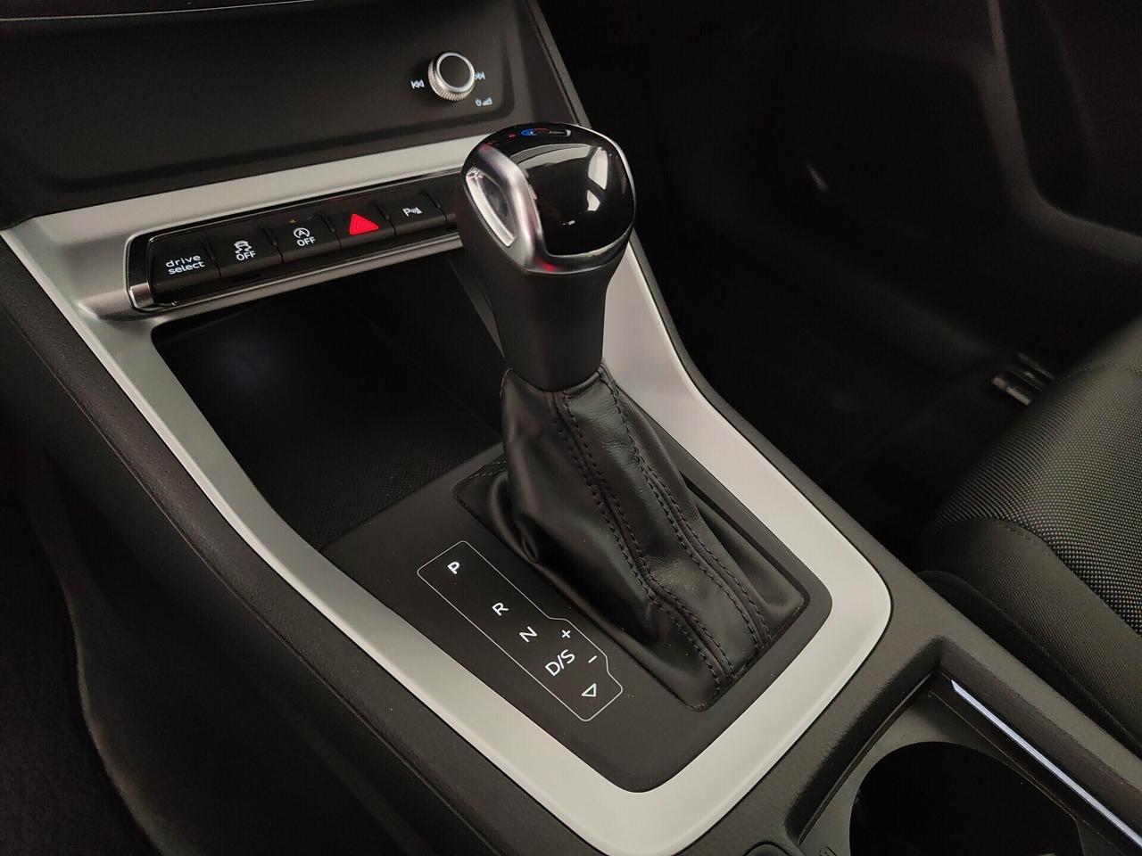Q3 SPB 35 TDI quattro S tronic Business Plus