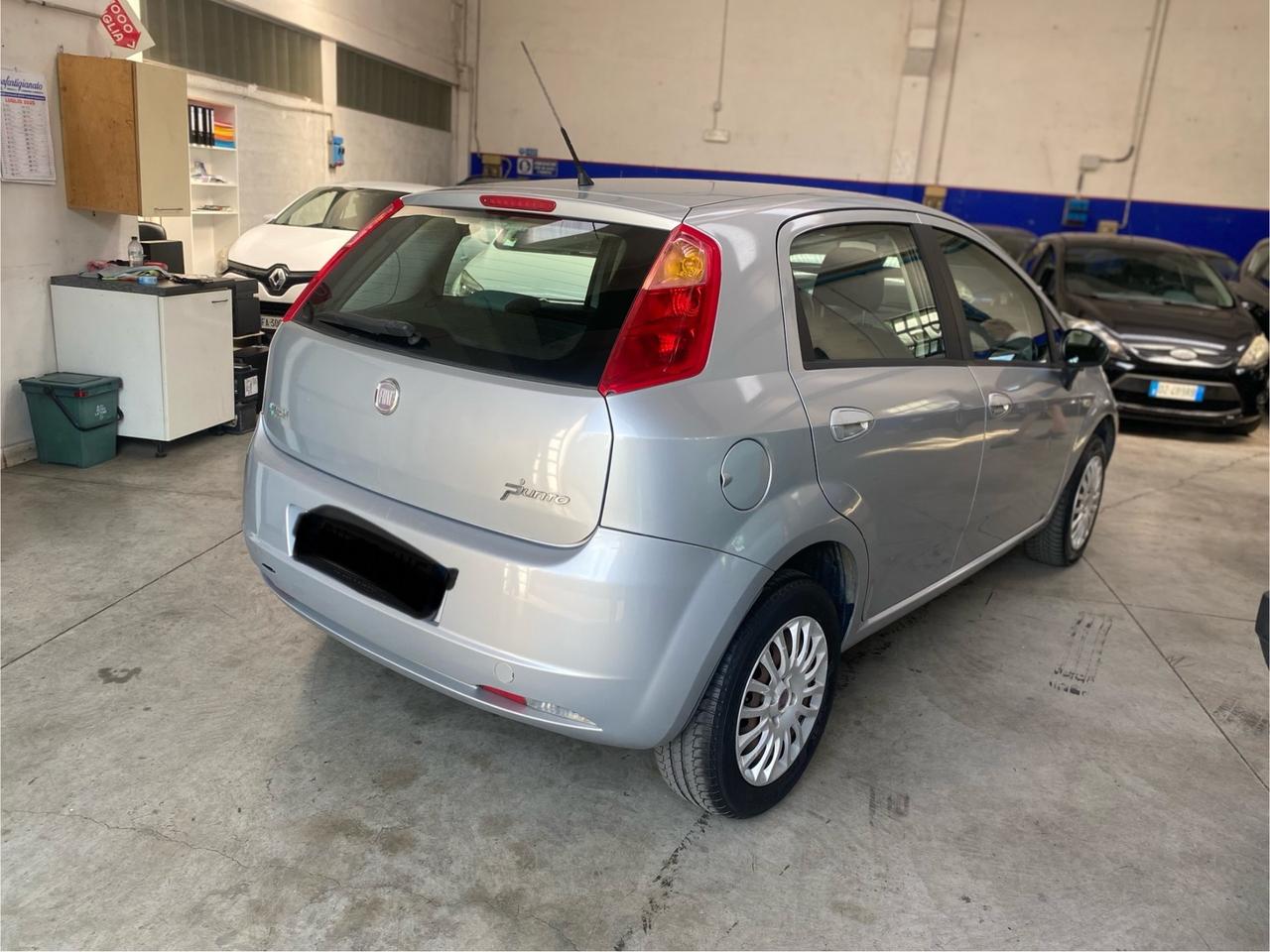Fiat Grande Punto 1.4 5 porte Dynamic Natural Power
