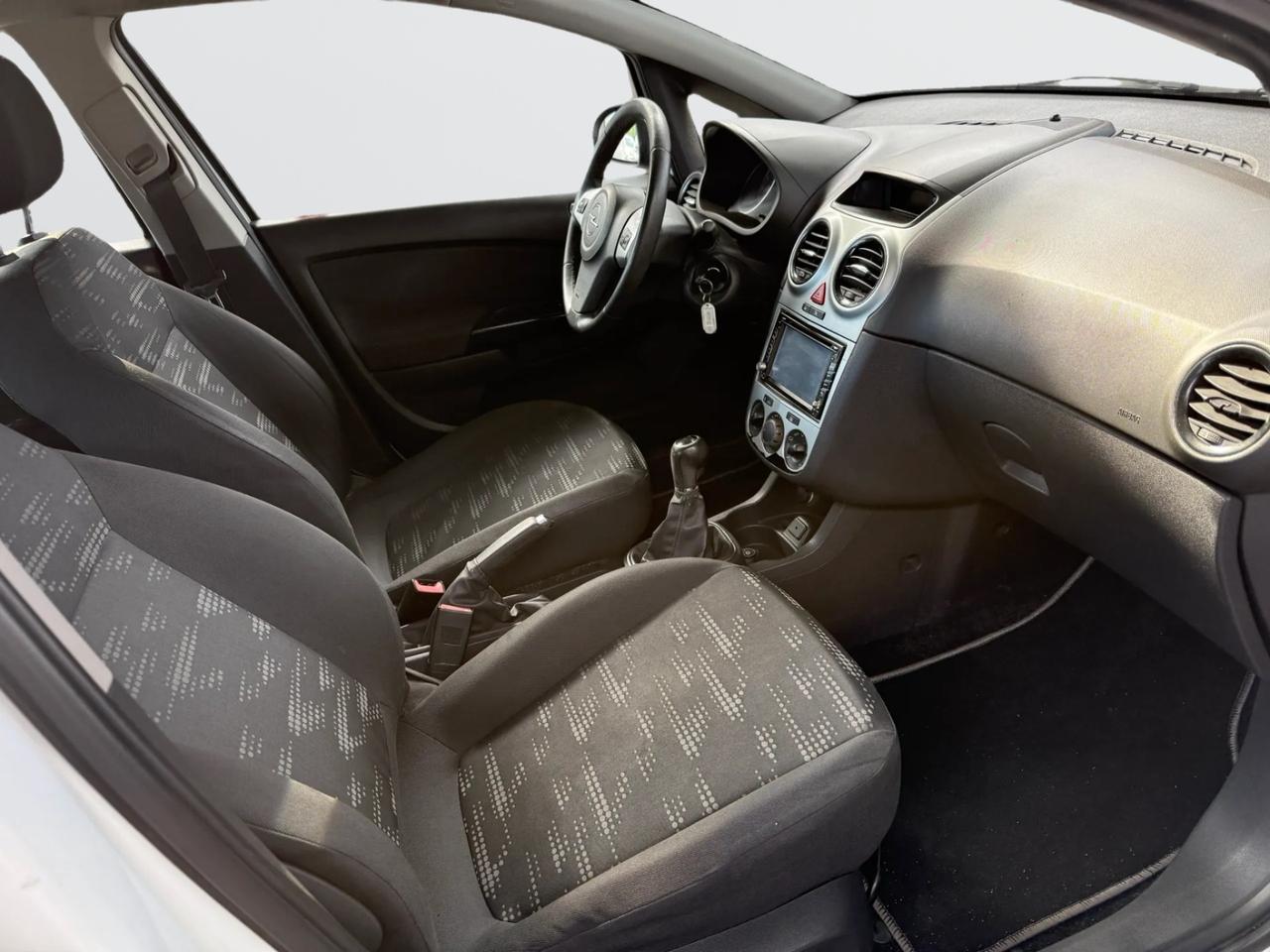 Opel Corsa 1.2 GPL 85CV 5 porte Edition*NEOPATENTATI*