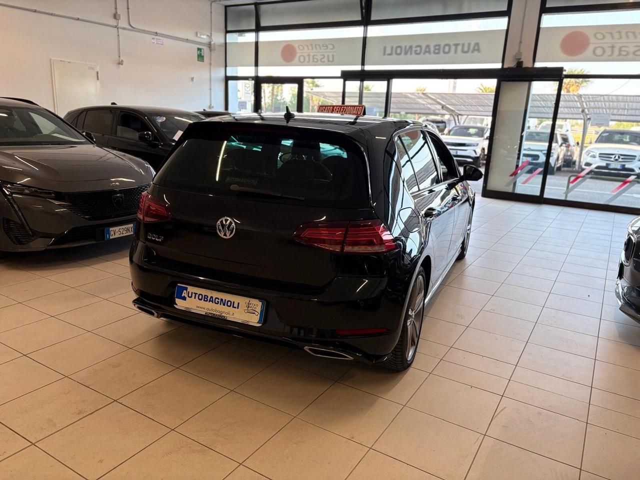 Volkswagen Golf SPORT 1.6 TDI 5p. BMT R-LINE UNICO PR.