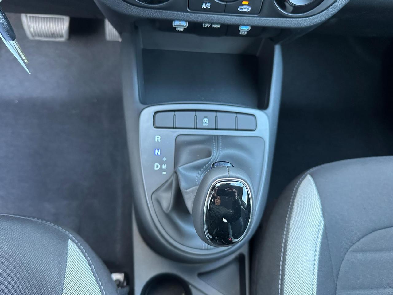 Hyundai i10 1.0 mpi Connectline 63cv auto