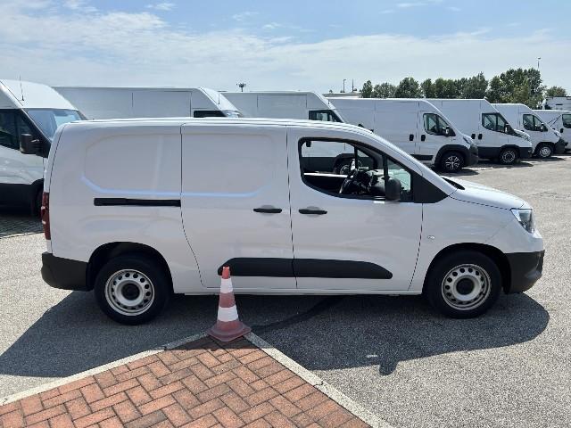 Opel COMBO L2 130