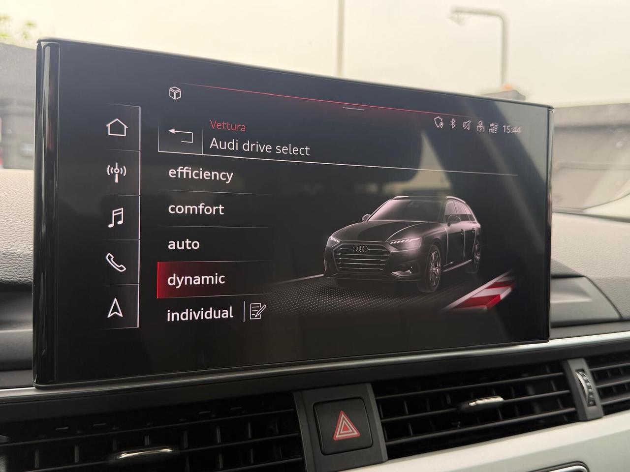 Audi A4 Avant 30 TDI/136 CV S tronic Advanced