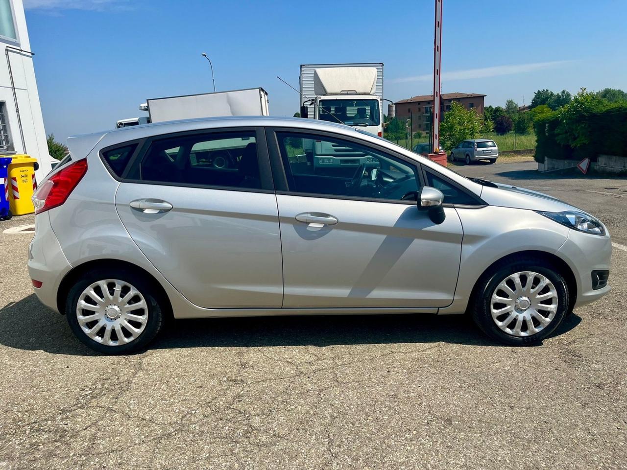 Ford Fiesta 1.4GPL 2014 143.000km perfetta per neopatentati