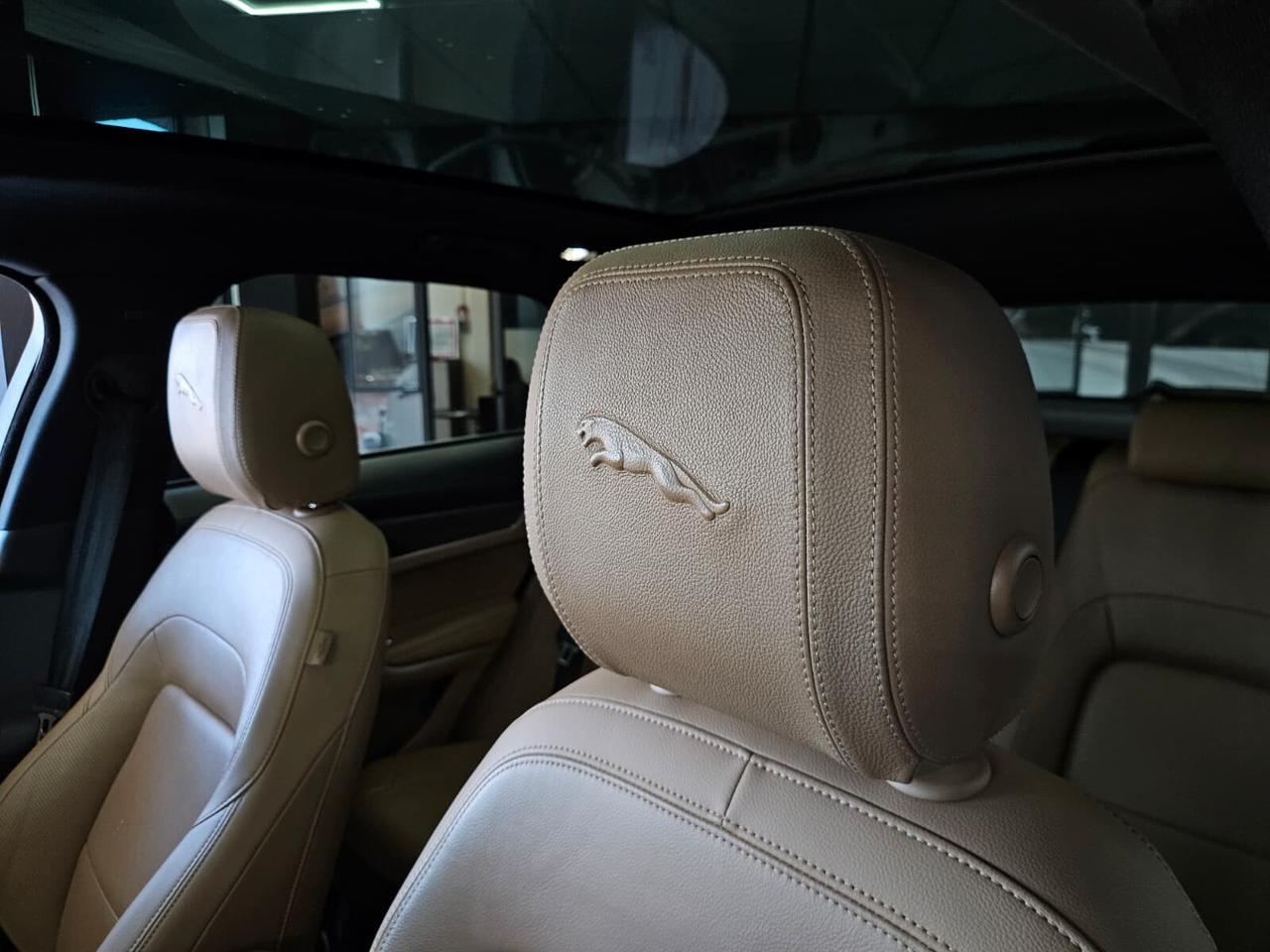 Jaguar F-Pace 2.0 D 204 CV AWD aut. SE