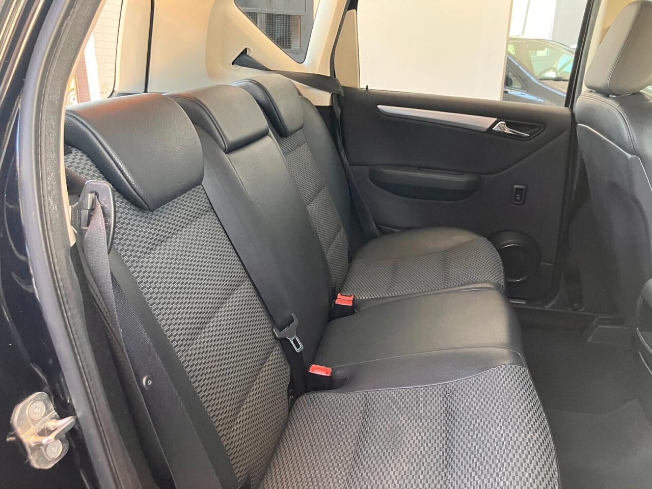 Mercedes-benz A 160 NEOPATENTATI EURO 5 BENZINA