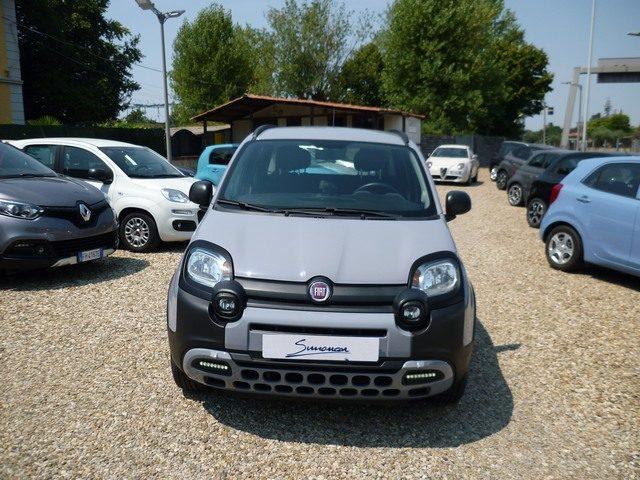 FIAT Panda 1.0 FireFly S&S Hybrid City Cross
