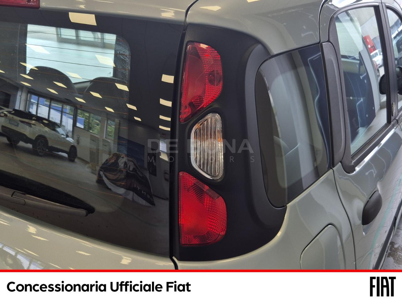 Fiat Panda 1.0 hybrid city cross s&s 70cv