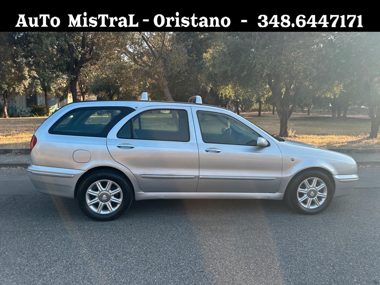 Lancia Lybra 1.9 JTD Station Wagon LX