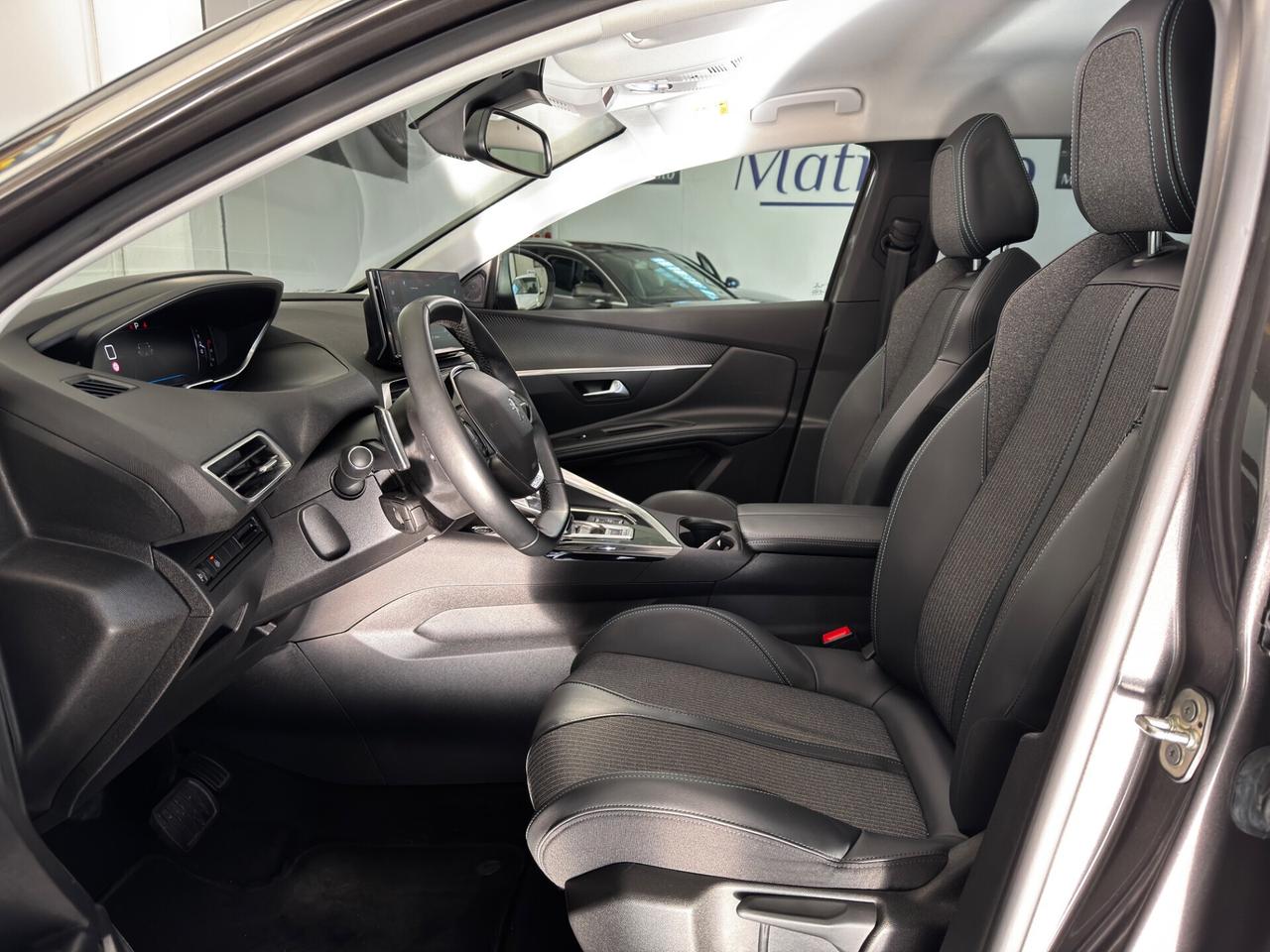 Peugeot 3008 BlueHDi 130 S&S EAT8 Allure Pack PROMO!