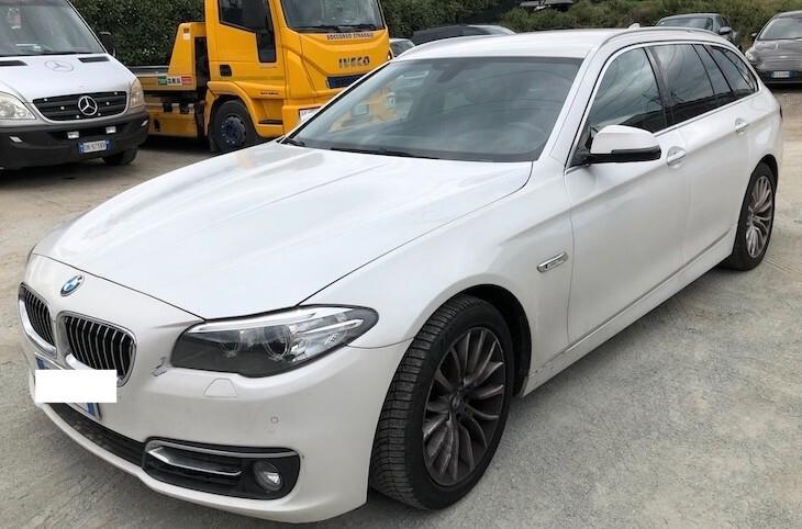 Bmw 520 520d xDrive Touring Luxury