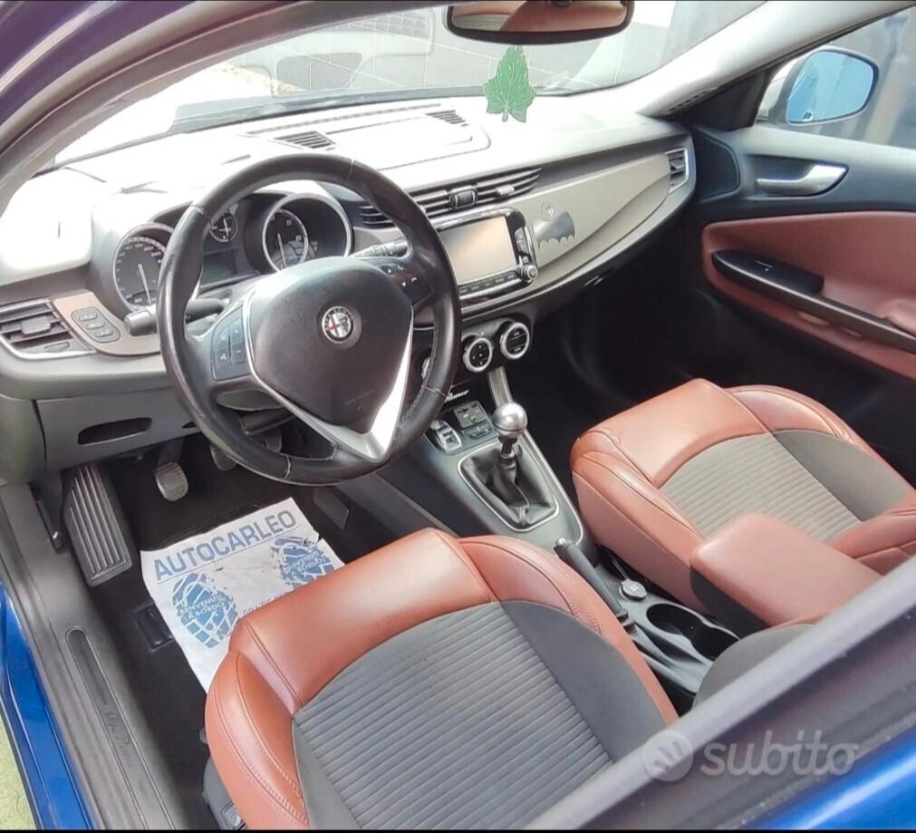 Alfa Romeo Giulietta 1.6 JTDm-2 120 CV Exclusive