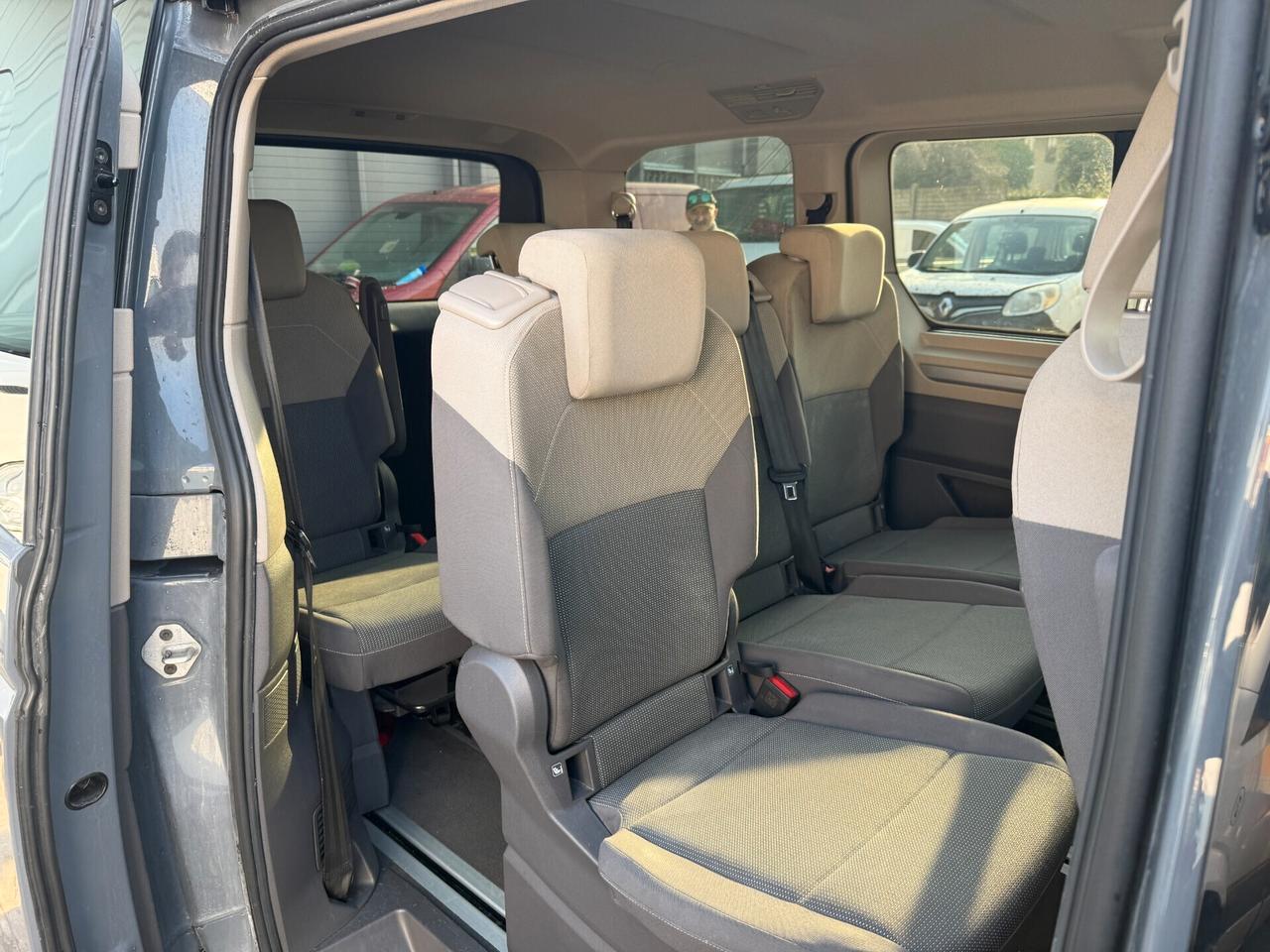 Volkswagen T7 Multivan 2.0TDI/7 POSTI/83000 KM