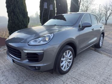 Porsche Cayenne Cayenne 3.0 Platinum Edition tiptronic ALLEST. GTS